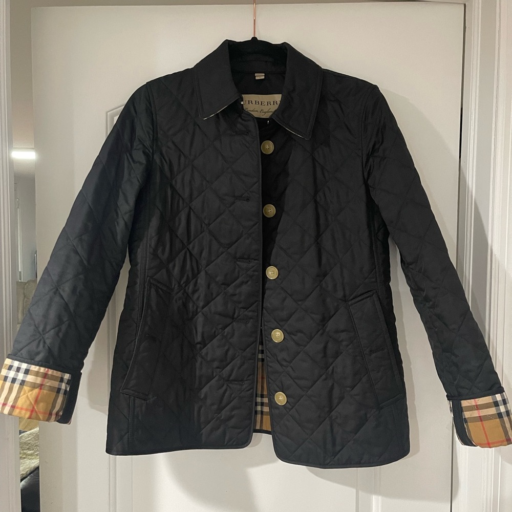 Womens Burberry Jacket - gently worn , Size Medium